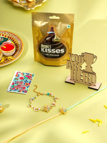 Bracelet Rakhis: Trendy & Versatile