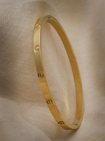 NVR unisex gold kada bracelet