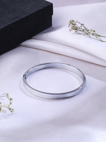 NVR Men stainless steel kada bracelet