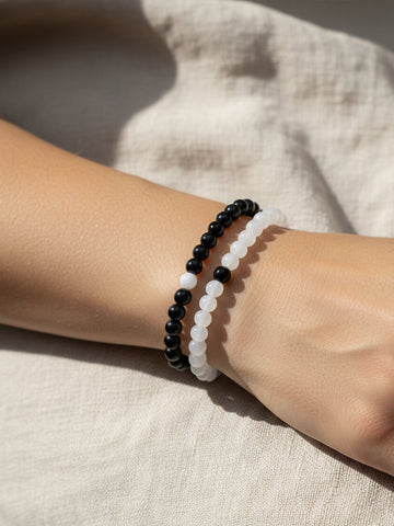NVR Set of 2 Black & White Crystal Beaded Bracelet
