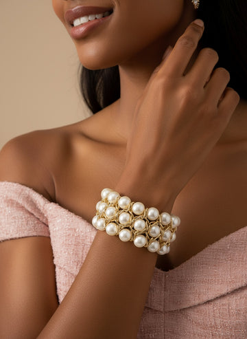 NVR Women White Beaded Elasticated Bracelet