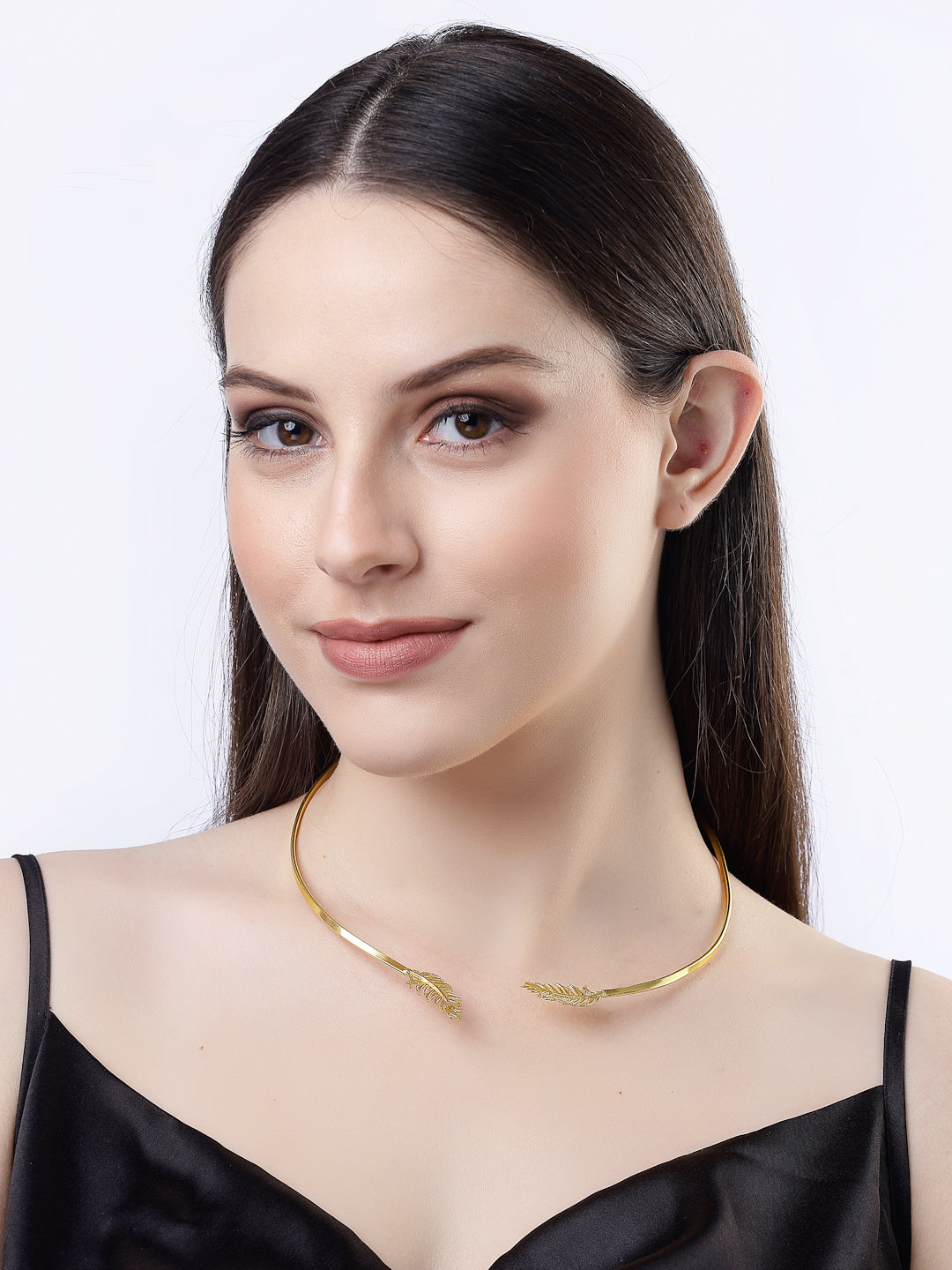 NVR Women Gold-plated Circular Choker Necklace