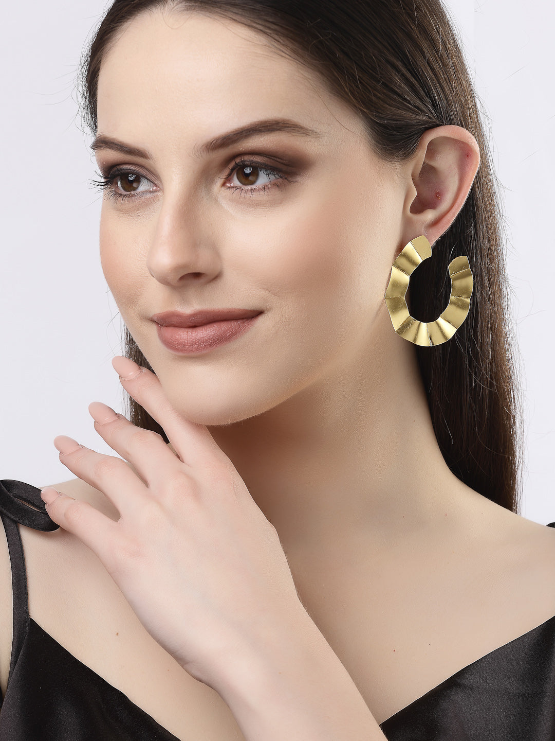 NVR Women Gold-plated Contemporary Drop Earrings