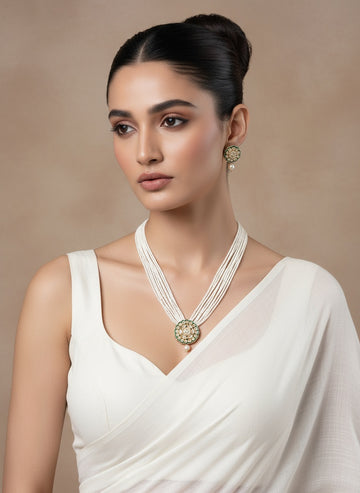 NVR Women White & Gold-Plated Kundan & Pearl Jewellery Set