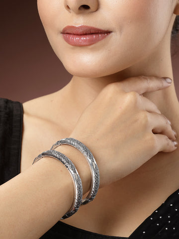 NVR Women Silver-Toned German Silver Peacock Design Oxidised Kada Bangle