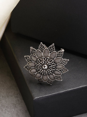 NVR Women Silver-Toned Floral Shape Adjustable Finger Ring