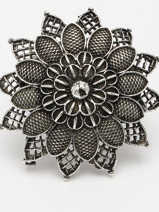 NVR Women Silver-Toned Floral Shape Adjustable Finger Ring