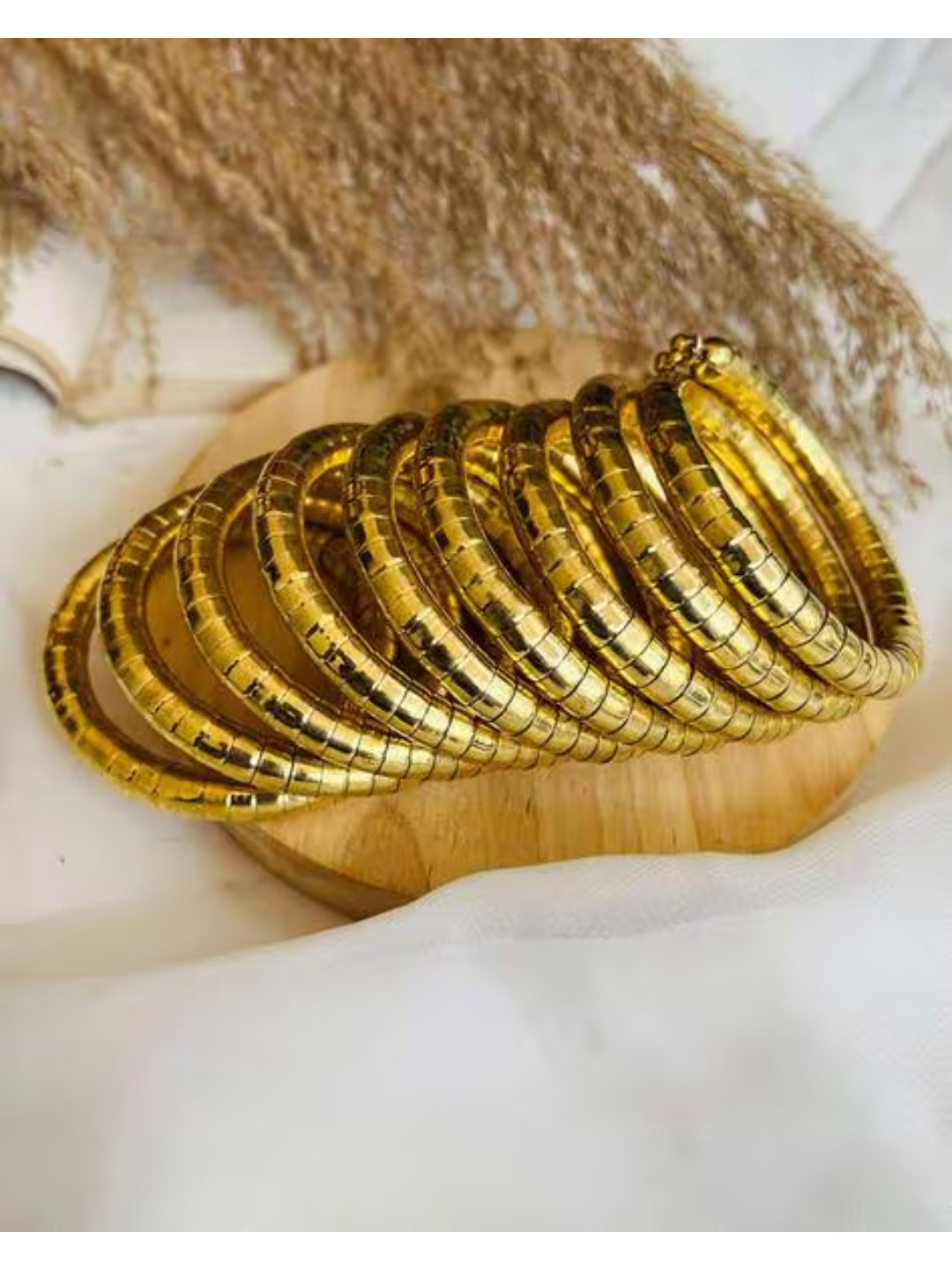 NVR Women Handmade Gold Plated Spiral Bangle
