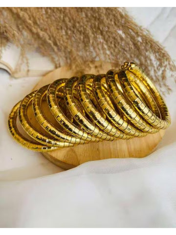 NVR Women Handmade Gold Plated Spiral Bangle
