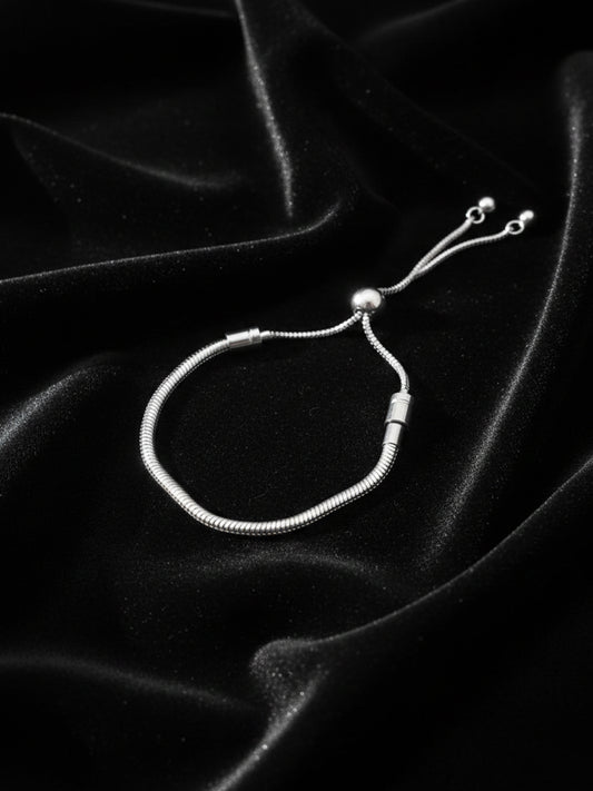 NVR Women Silver Plated Round Adjustable Bracelet