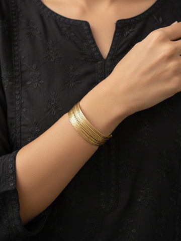 NVR Women Gold Plated Circle Split Coil Wire Cuff Bracelet