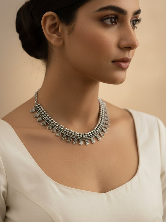 NVR Women German Oxidized Silver Plated Leaf Choker Necklace