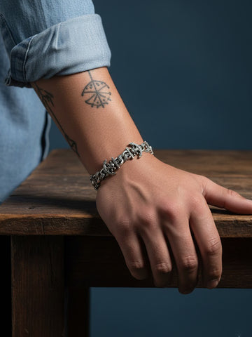 NVR Men's Silver Plated Skull Head Link Bracelet