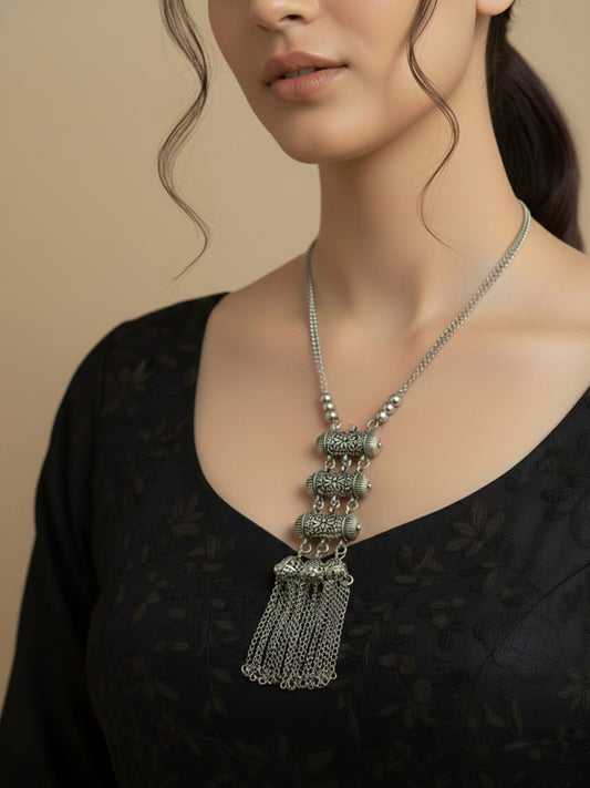NVR Women's Silver-Plated Oxidised Tribal Jewellery Set